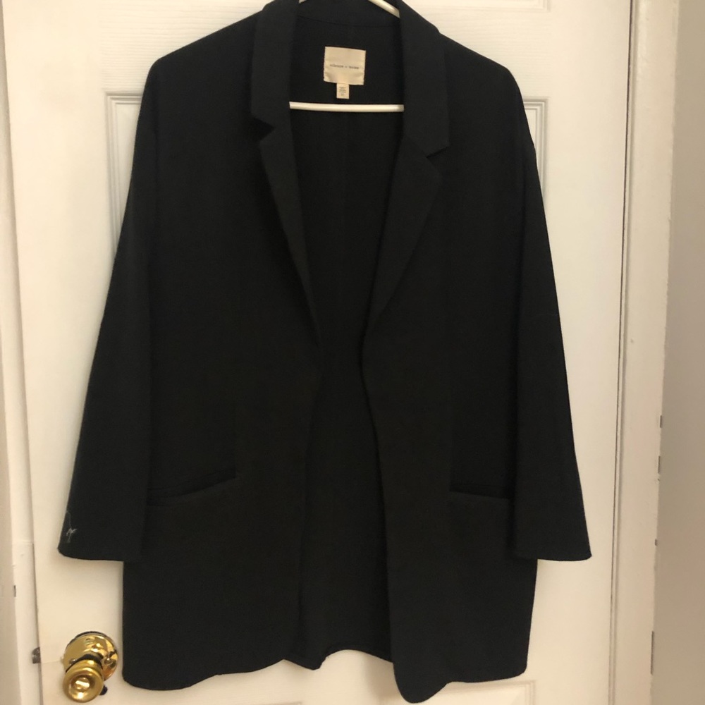 Over-sized black blazer